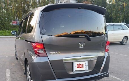 Honda Freed I, 2009 год, 899 000 рублей, 2 фотография