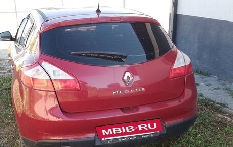 Renault Megane III, 2013 год, 700 000 рублей, 3 фотография