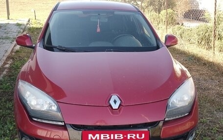 Renault Megane III, 2013 год, 700 000 рублей, 6 фотография
