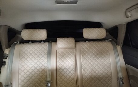 Toyota Prius, 2008 год, 600 000 рублей, 9 фотография