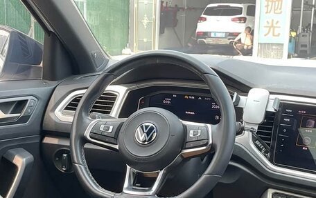 Volkswagen T-Roc I, 2022 год, 1 780 000 рублей, 14 фотография