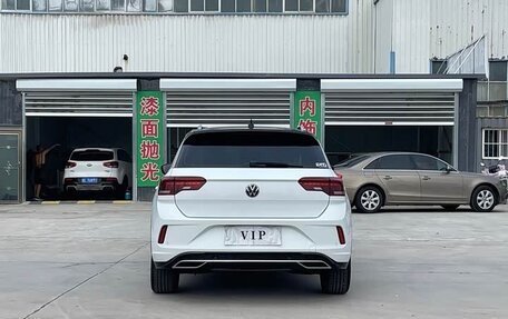 Volkswagen T-Roc I, 2022 год, 1 780 000 рублей, 20 фотография