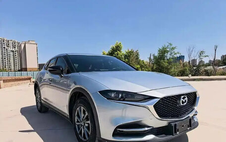 Mazda CX-4, 2021 год, 1 770 000 рублей, 3 фотография