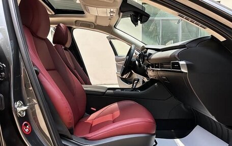 Mazda 3, 2025 год, 2 430 000 рублей, 13 фотография