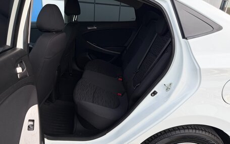 Hyundai Solaris II рестайлинг, 2014 год, 997 000 рублей, 14 фотография