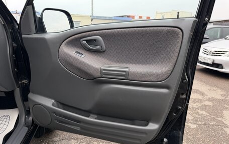 Chevrolet Tracker II, 2000 год, 427 000 рублей, 17 фотография