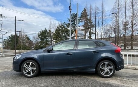 Volvo V40 II рестайлинг, 2019 год, 879 911 рублей, 9 фотография