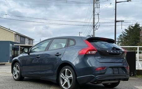 Volvo V40 II рестайлинг, 2019 год, 879 911 рублей, 4 фотография