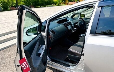 Toyota Prius Alpha I (ZVW40/41), 2021 год, 1 000 000 рублей, 17 фотография