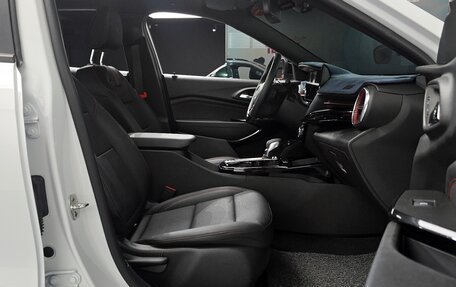 Chevrolet Trax, 2023 год, 1 660 000 рублей, 14 фотография