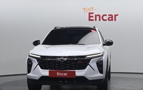 Chevrolet Trax, 2023 год, 1 660 000 рублей, 3 фотография