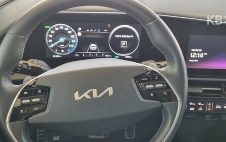KIA Niro, 2022 год, 2 344 000 рублей, 13 фотография
