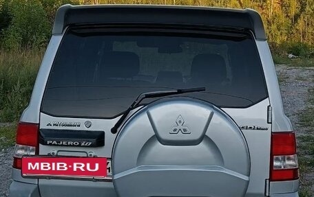 Mitsubishi Pajero iO, 2000 год, 660 000 рублей, 2 фотография