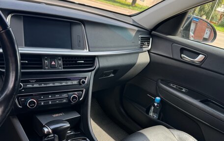 KIA Optima IV, 2019 год, 1 900 000 рублей, 13 фотография