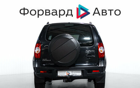 Chevrolet Niva I рестайлинг, 2018 год, 799 000 рублей, 7 фотография