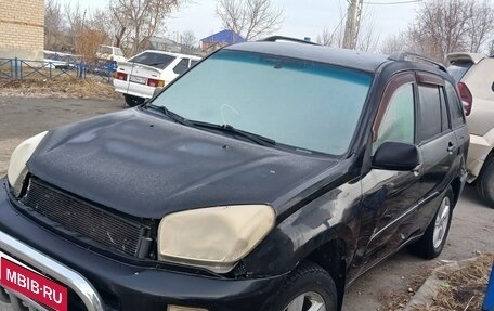 Toyota RAV4, 2000 год, 650 000 рублей, 1 фотография