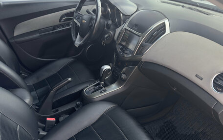 Chevrolet Cruze II, 2013 год, 500 000 рублей, 19 фотография