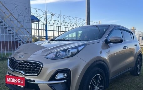 KIA Sportage IV рестайлинг, 2018 год, 2 150 000 рублей, 2 фотография