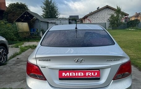 Hyundai Solaris II рестайлинг, 2014 год, 800 000 рублей, 8 фотография