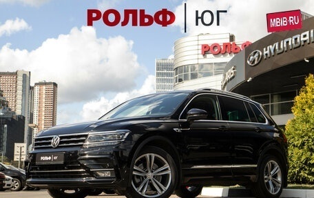 Volkswagen Tiguan II, 2019 год, 3 178 000 рублей, 1 фотография