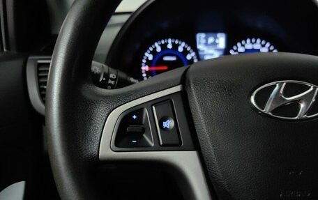 Hyundai Solaris II рестайлинг, 2015 год, 985 000 рублей, 17 фотография