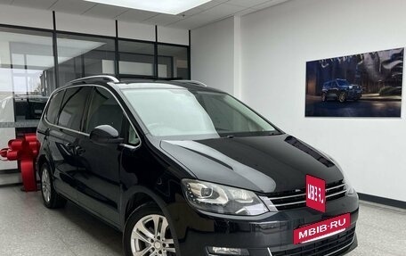 Volkswagen Sharan II, 2015 год, 1 330 000 рублей, 3 фотография