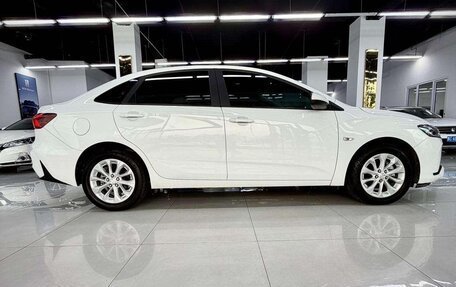 Chevrolet Monza, 2023 год, 1 300 678 рублей, 4 фотография