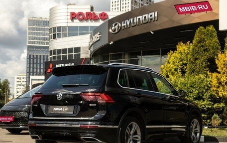 Volkswagen Tiguan II, 2019 год, 3 178 000 рублей, 4 фотография