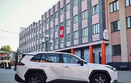 Toyota RAV4, 2026 год, 4 180 000 рублей, 5 фотография