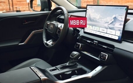 Toyota RAV4, 2026 год, 4 180 000 рублей, 30 фотография