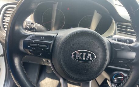 KIA Rio IV, 2019 год, 1 570 000 рублей, 11 фотография