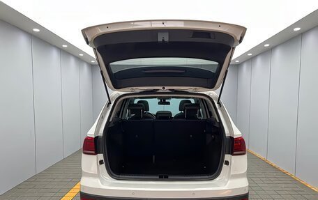 Volkswagen Tharu, 2023 год, 1 799 999 рублей, 9 фотография