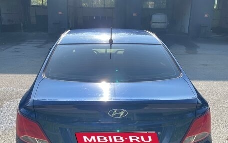 Hyundai Solaris II рестайлинг, 2015 год, 1 140 000 рублей, 5 фотография