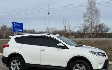 Toyota RAV4, 2014 год, 2 150 000 рублей, 12 фотография