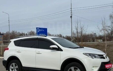 Toyota RAV4, 2014 год, 2 150 000 рублей, 4 фотография
