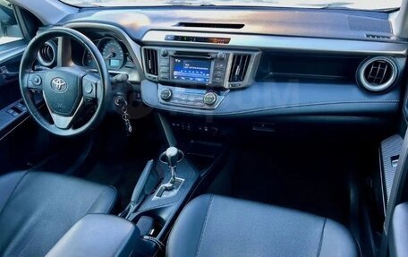 Toyota RAV4, 2014 год, 2 150 000 рублей, 26 фотография