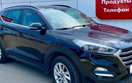 Hyundai Tucson III, 2018 год, 1 990 000 рублей, 2 фотография