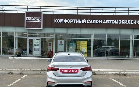 Hyundai Solaris II рестайлинг, 2017 год, 1 100 000 рублей, 5 фотография