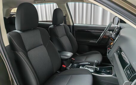 Mitsubishi Outlander III рестайлинг 3, 2020 год, 2 149 000 рублей, 7 фотография