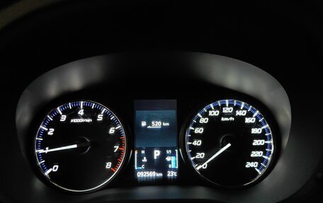 Mitsubishi Outlander III рестайлинг 3, 2020 год, 2 149 000 рублей, 10 фотография