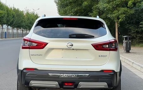 Nissan Qashqai, 2022 год, 1 843 000 рублей, 5 фотография