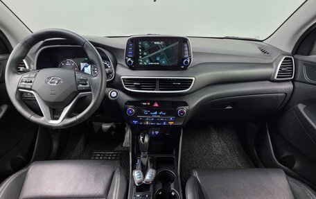 Hyundai Tucson III, 2019 год, 1 780 000 рублей, 2 фотография