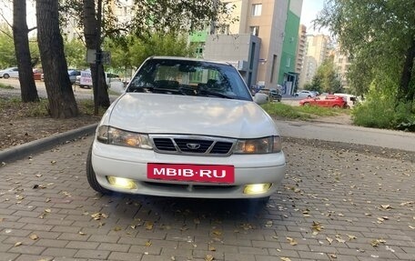 Daewoo Nexia I рестайлинг, 2001 год, 100 000 рублей, 2 фотография