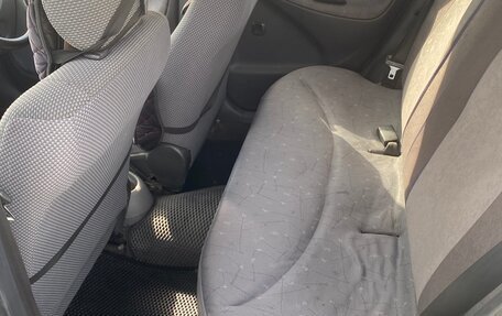 Toyota Vitz, 2000 год, 250 000 рублей, 7 фотография