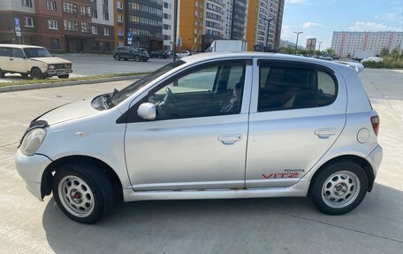 Toyota Vitz, 2000 год, 250 000 рублей, 4 фотография