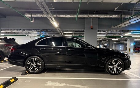 Mercedes-Benz E-Класс, 2021 год, 4 700 000 рублей, 4 фотография