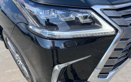 Lexus LX III, 2017 год, 7 000 000 рублей, 2 фотография
