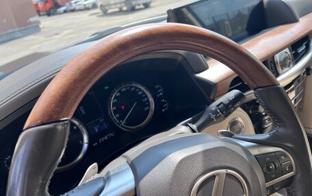 Lexus LX III, 2017 год, 7 000 000 рублей, 12 фотография