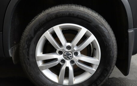 Volkswagen Tiguan I, 2015 год, 1 299 000 рублей, 15 фотография