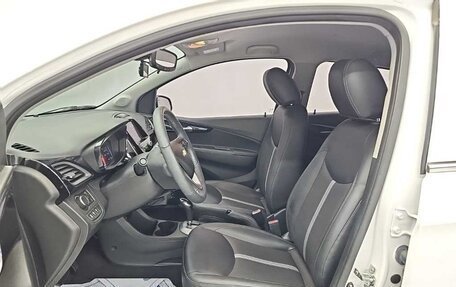 Chevrolet Spark IV, 2022 год, 950 000 рублей, 10 фотография